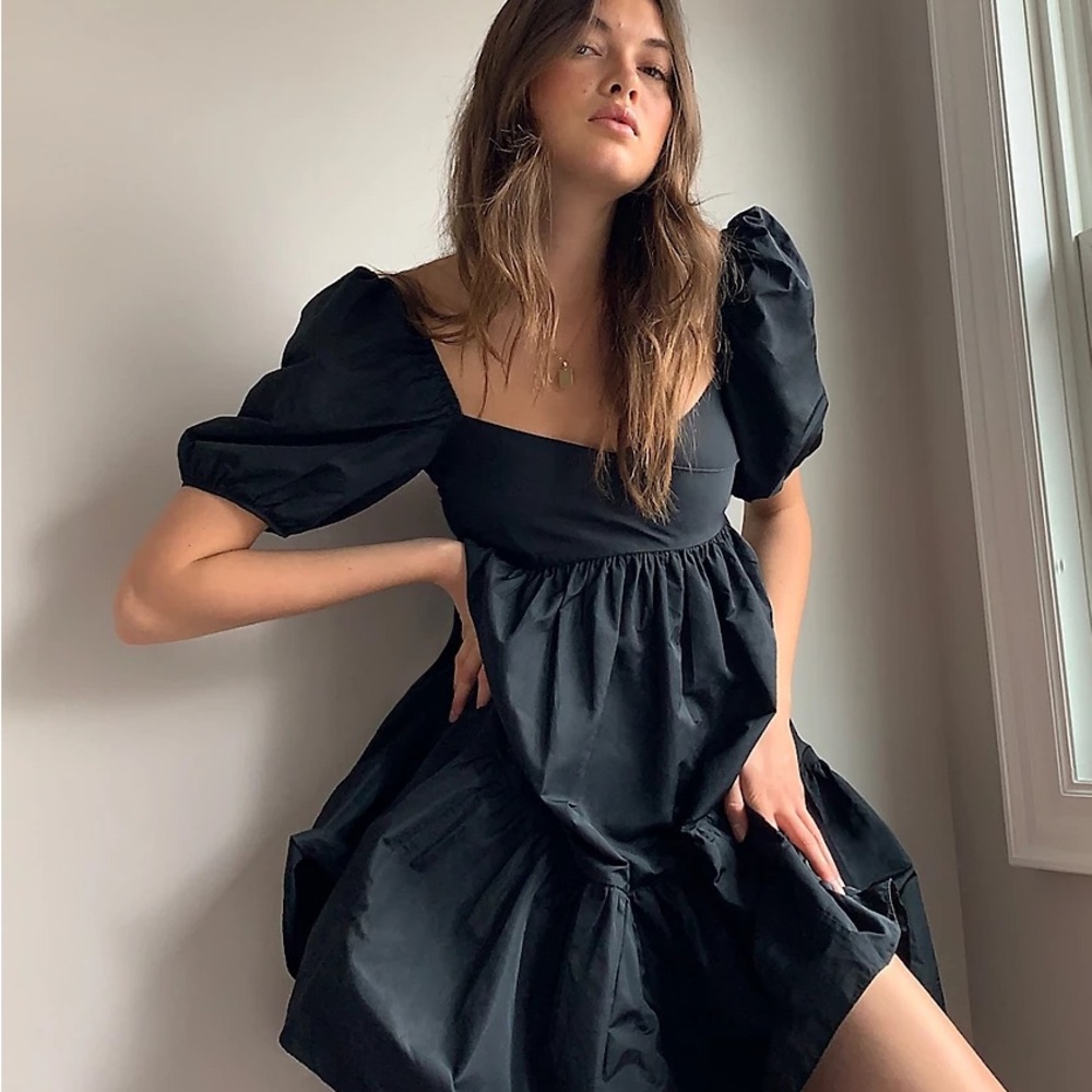 Aritzia Wilfred Opera Dress